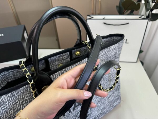 Stylish Fashion Carry CN HandBag 487-1