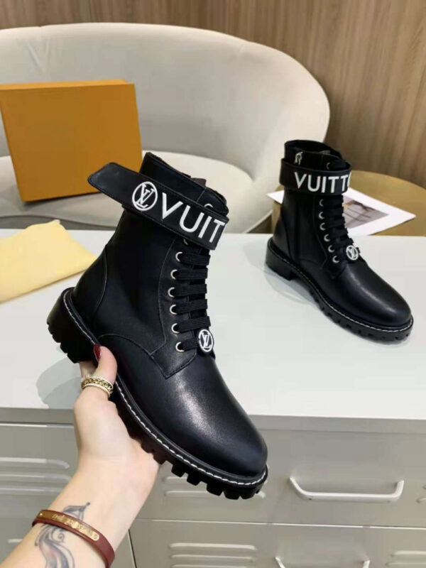 New Collection Fashion Women LV Shoes 021