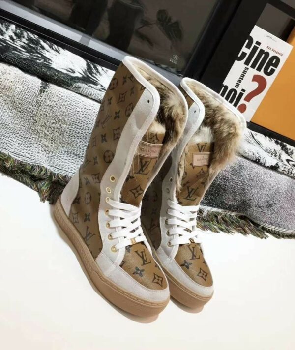 New Collection Fashion Women LV Shoes 113 New Collection Fashion Women LV Shoes 113