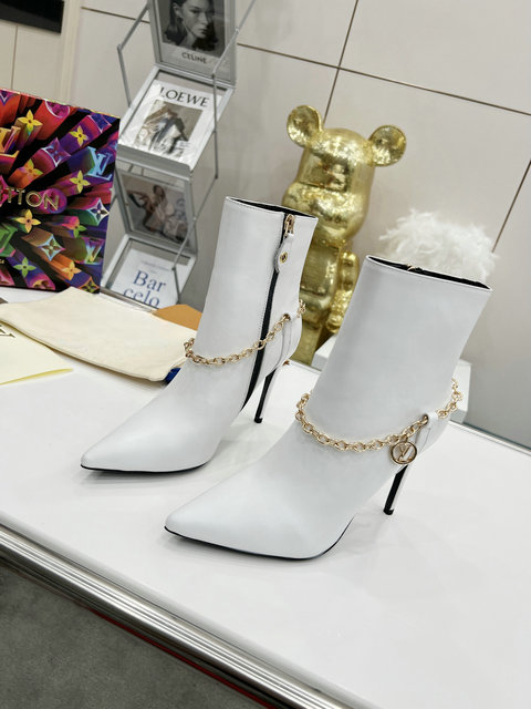 New Collection Fashion Women LV Shoes 096 New Collection Fashion Women LV Shoes 096