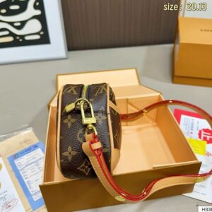 New Collection Fashion LV Handbag L070 4 20251204 144801