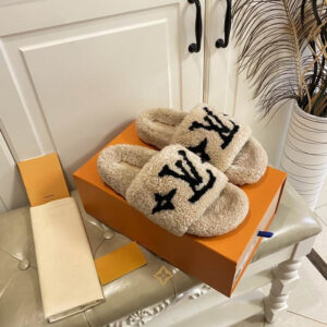 New Collection Fashion Women LV Shoes 126