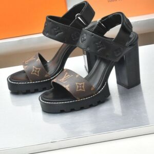 New Collection Fashion Women LV Shoes 213