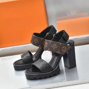 New Collection Fashion Women LV Shoes 215