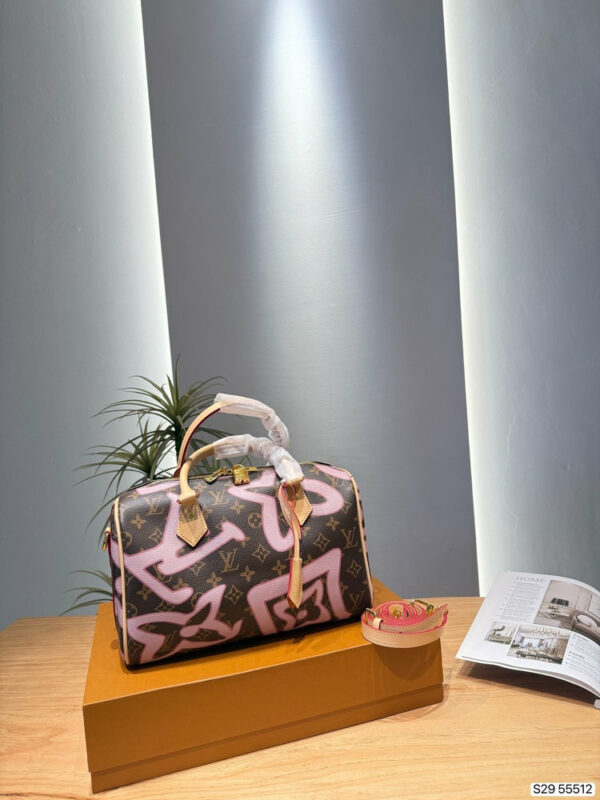 Stylish Fashion Carry LV Handbag L1638 Stylish Fashion Carry LV Handbag L1638