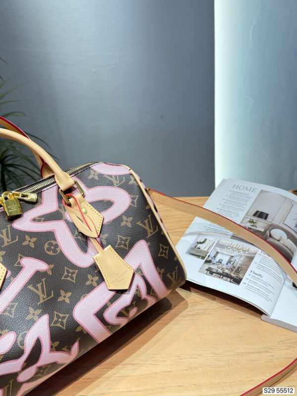 Stylish Fashion Carry LV Handbag L1638 Stylish Fashion Carry LV Handbag L1638