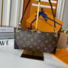 Chic Charm LV Handbag M12174-1