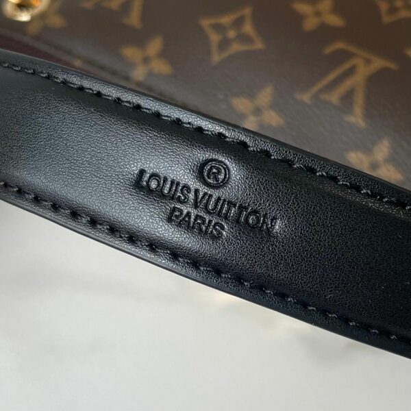 Chic Charm LV Handbag M12174-1