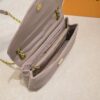 Stylish Fashion Carry L*V Handbag 833 Stylish Fashion Carry L*V Handbag 833