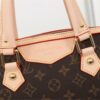 Stylish Fashion Carry L*V Handbag 85