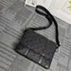 Stylish Fashion Carry L*V Handbag 710 Stylish Fashion Carry L*V Handbag 710