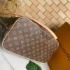Stylish Fashion Carry L*V Handbag 685 Stylish Fashion Carry L*V Handbag 685