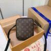 Stylish Fashion Carry L*V Handbag 681 Stylish Fashion Carry L*V Handbag 681