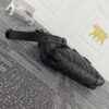 Stylish Fashion Carry L*V Handbag 670