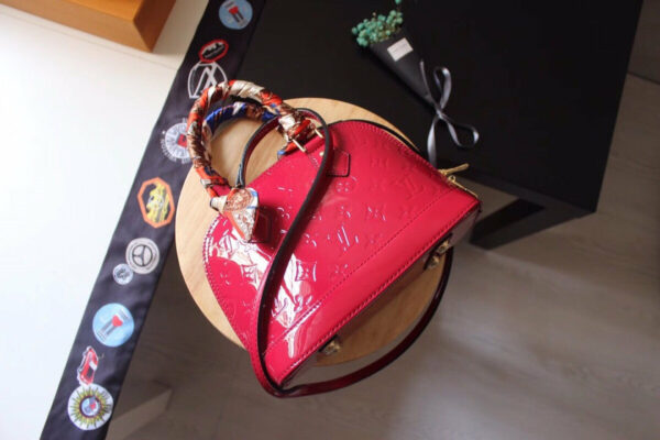 New Fashion L*V Handbag 625