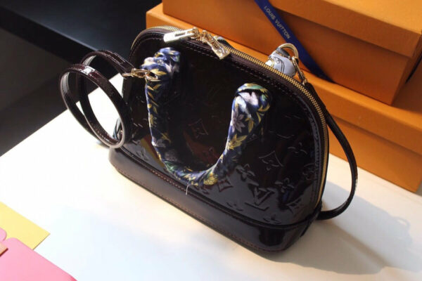 New Fashion L*V Handbag 625