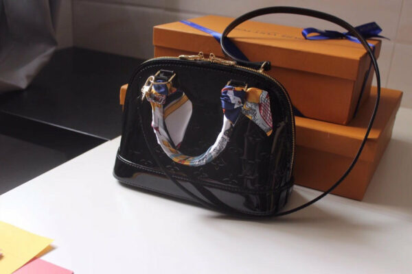 New Fashion L*V Handbag 625