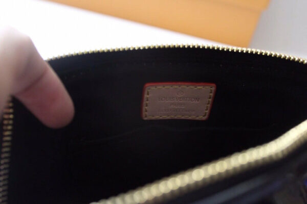 New Fashion L*V Handbag 625