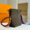 Stylish Fashion Carry L*V Handbag 603