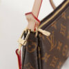 Stylish Fashion Carry L*V Handbag 596