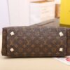 Stylish Fashion Carry L*V Handbag 547 Stylish Fashion Carry L*V Handbag 547