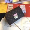 Stylish Fashion Carry L*V Handbag 520