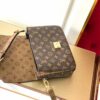 Stylish Fashion Carry L*V Handbag 364