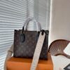 Stylish Fashion Carry LV Handbag L706