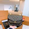 Stylish Fashion Carry Bag L4211