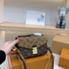 Stylish Fashion Carry Bag L3611