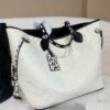 Stylish Fashion Carry Bag L3445-1 Stylish Fashion Carry Bag L3445-1