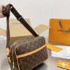 Stylish Fashion Carry Bag L3174 Stylish Fashion Carry Bag L3174