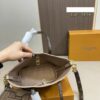 Stylish Fashion Carry LV Handbag L1646 Stylish Fashion Carry LV Handbag L1646