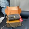 Stylish Fashion Carry LV Handbag L1613 Stylish Fashion Carry LV Handbag L1613
