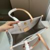 Stylish Fashion Carry LV Handbag L1609