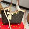 Stylish Fashion Carry LV Handbag L1604