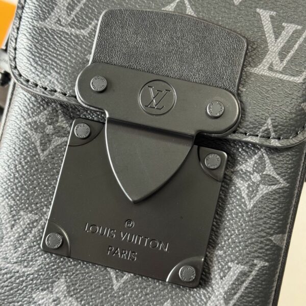Luxury LV Handbag M81522