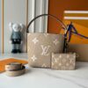 Chic Charm LV Handbag M12925-3