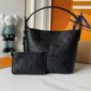 Chic Charm LV Handbag M12925-3