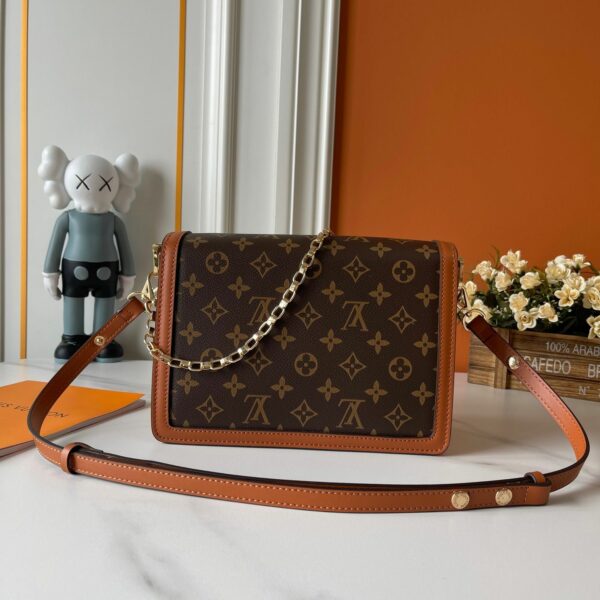 Luxury LV Handbag M44391