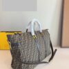 Stylish Fashion Carry LV Handbag L1358
