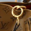 Stylish Fashion Carry L*V Handbag 1562 Stylish Fashion Carry L*V Handbag 1562