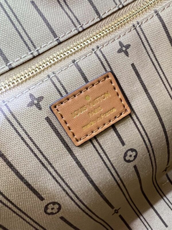 Luxury LV Handbag 66179 – SOLD OUT!!!