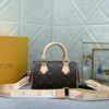 Chic Charm LV Handbag M46222