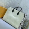 Chic Charm LV Handbag M44570