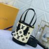 Chic Charm LV Handbag M82418