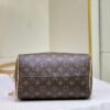 Chic Charm LV Handbag M24424-1