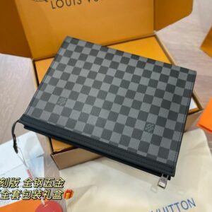 2e7e440c