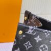 Stylish Fashion Carry L*V Handbag 1426 Stylish Fashion Carry L*V Handbag 1426