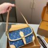 Stylish Fashion Carry LV Handbag L826
